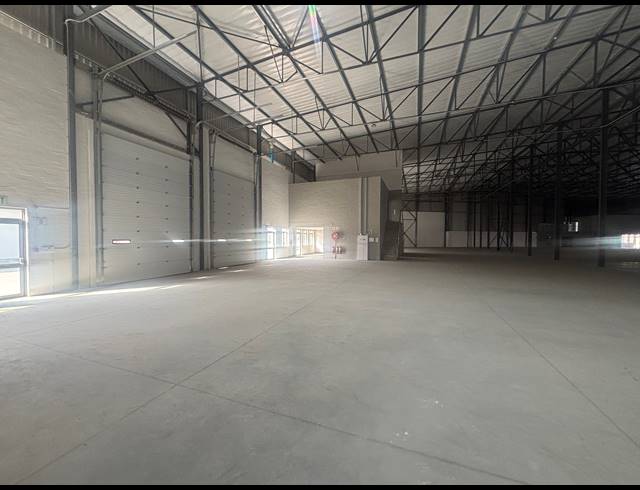710M² WAREHOUSE TO LET IN BELLVILLE SOUTH